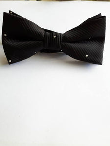 Bow Tie - Little Bit of Bling